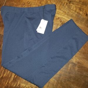 NWT Halston Comfortable Travel Slacks
